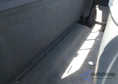 1993 Dodge D-Series D200/D250 из США, поврежденный, VIN 3B7KE23C3PM173840